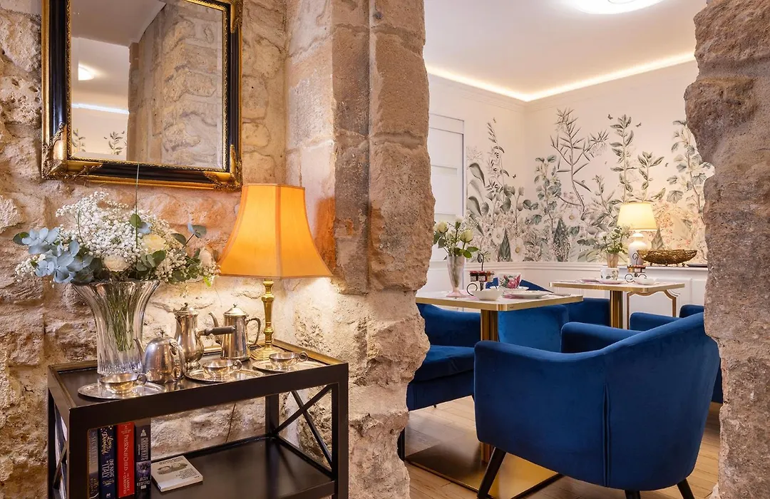 Relais Hotel Du Vieux Paris-1